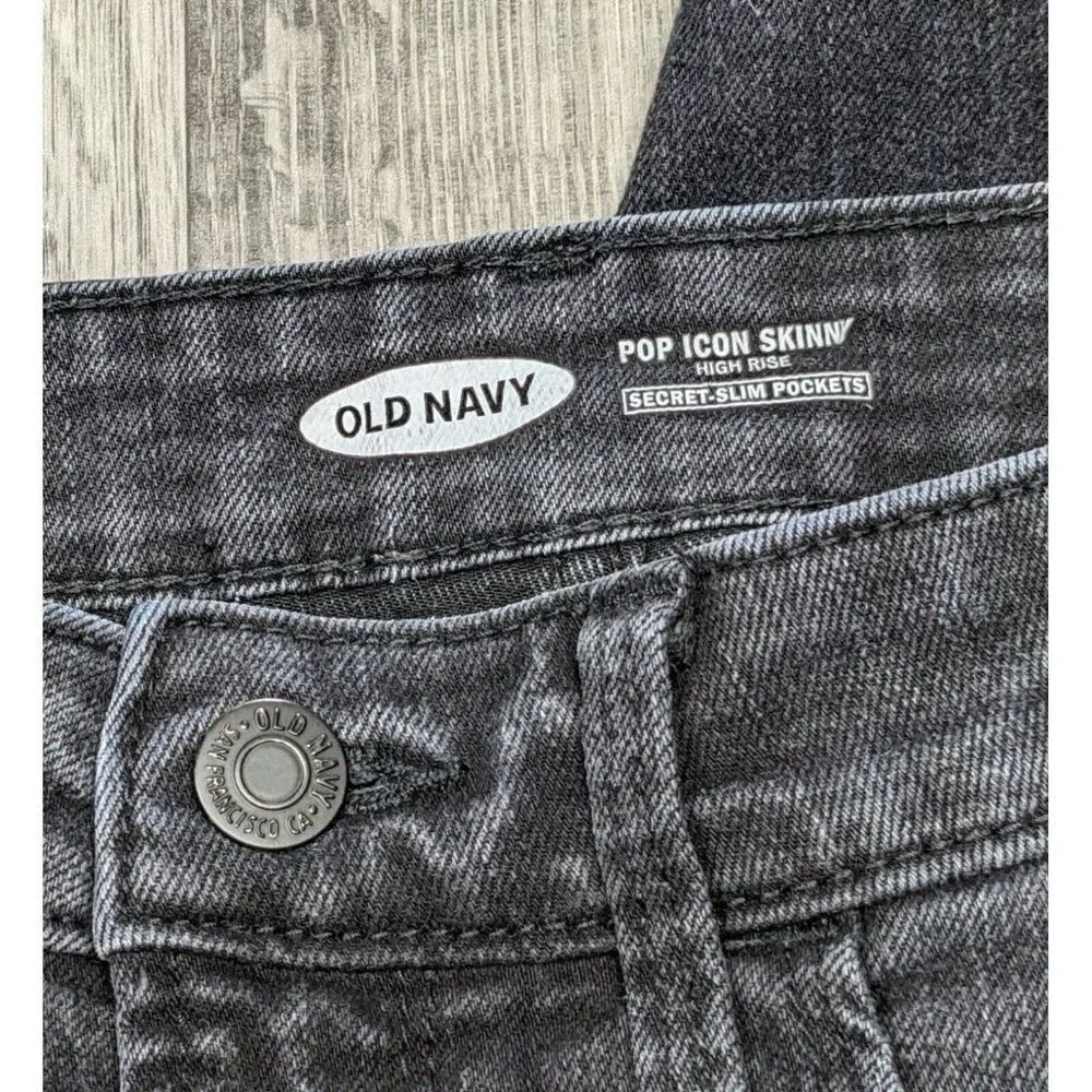 (3/$35) Old Navy Size 6 Pop Icon Skinny High Rise Distressed Black Grey Jeans‎